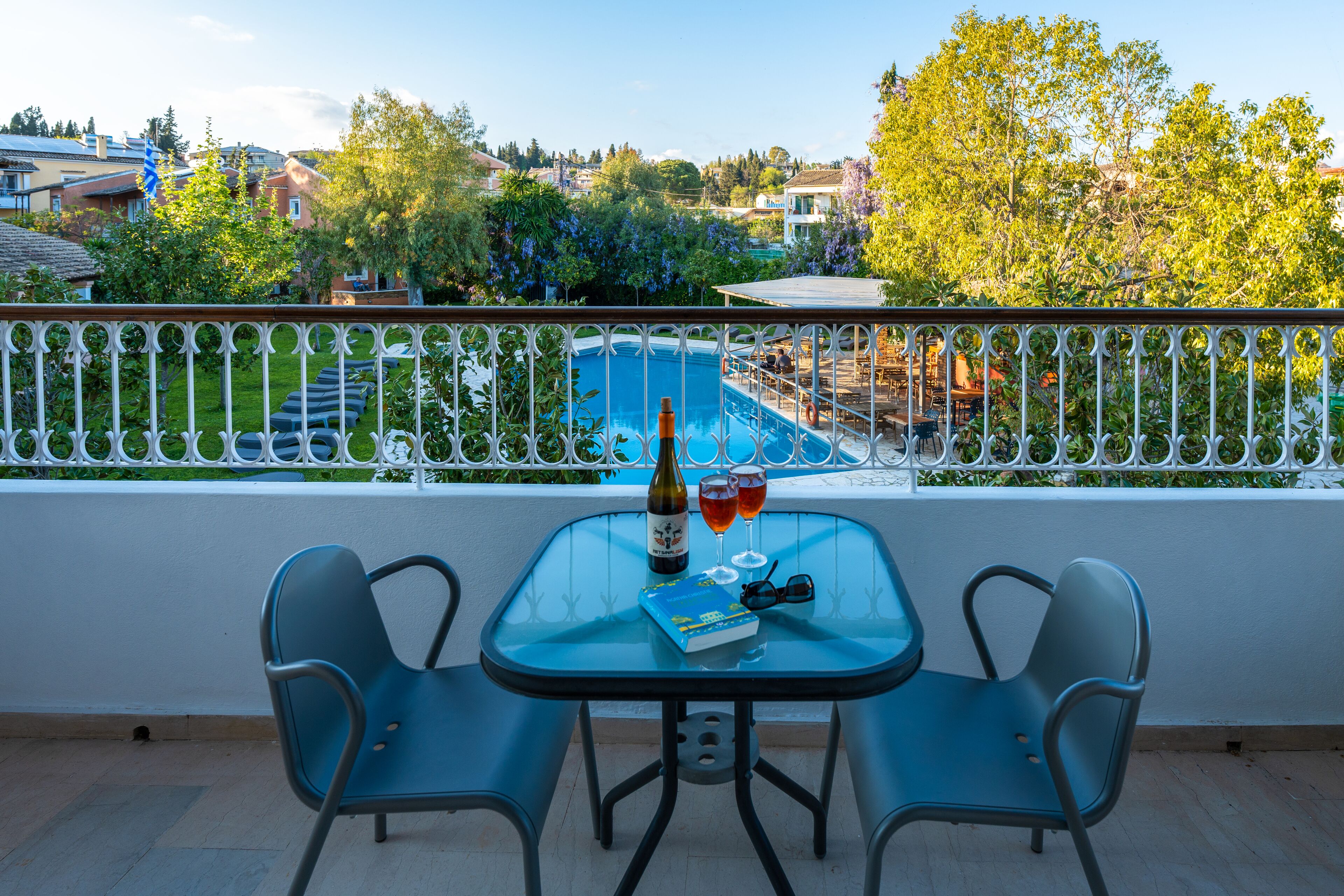 อพาร์ทเมนท์ | ลานระเบียง/นอกชาน