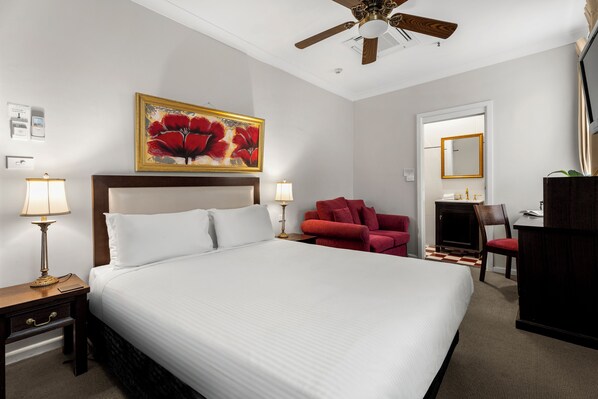 Classic Room, 1 Queen Bed