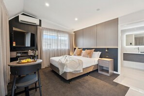 Luxury-Studiosuite, 1 Queen-Bett