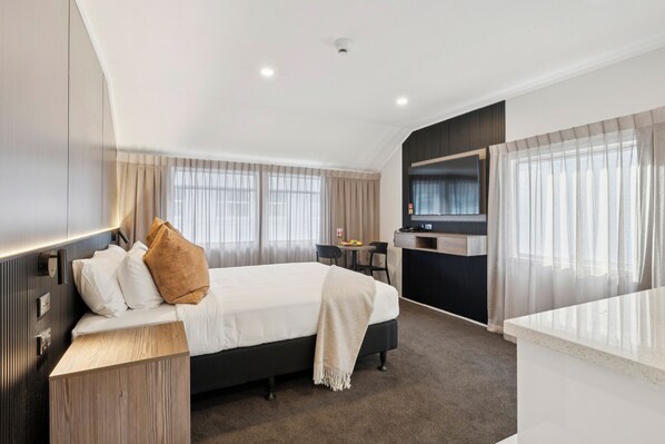 Iron/ironing board, WiFi, bed sheets - Sai Motels - Greenlane Auckland (Auckland)