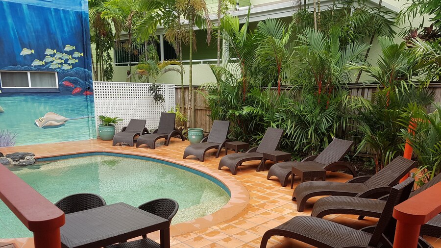 Port Douglas Motel