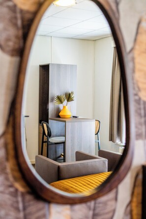 Comfort Double Room | Free WiFi, bed sheets