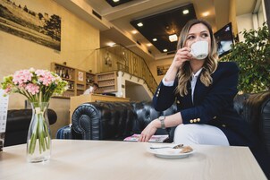 Sala de estar en el lobby