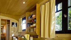 Living room - Les Roulottes des Korrigans (Brasparts)
