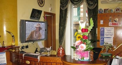 Hotel Iris