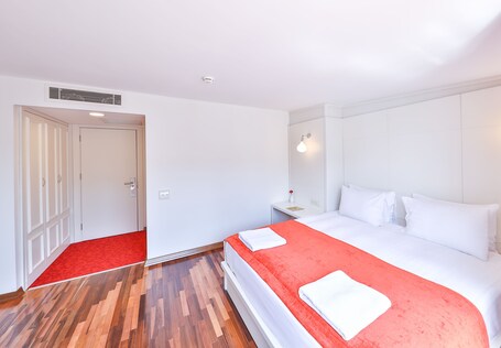 Senatus Hotel Special Class - Image 55