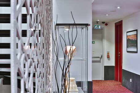 Senatus Hotel Special Class - Image 23