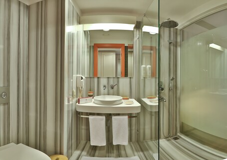 Senatus Hotel Special Class - Image 24