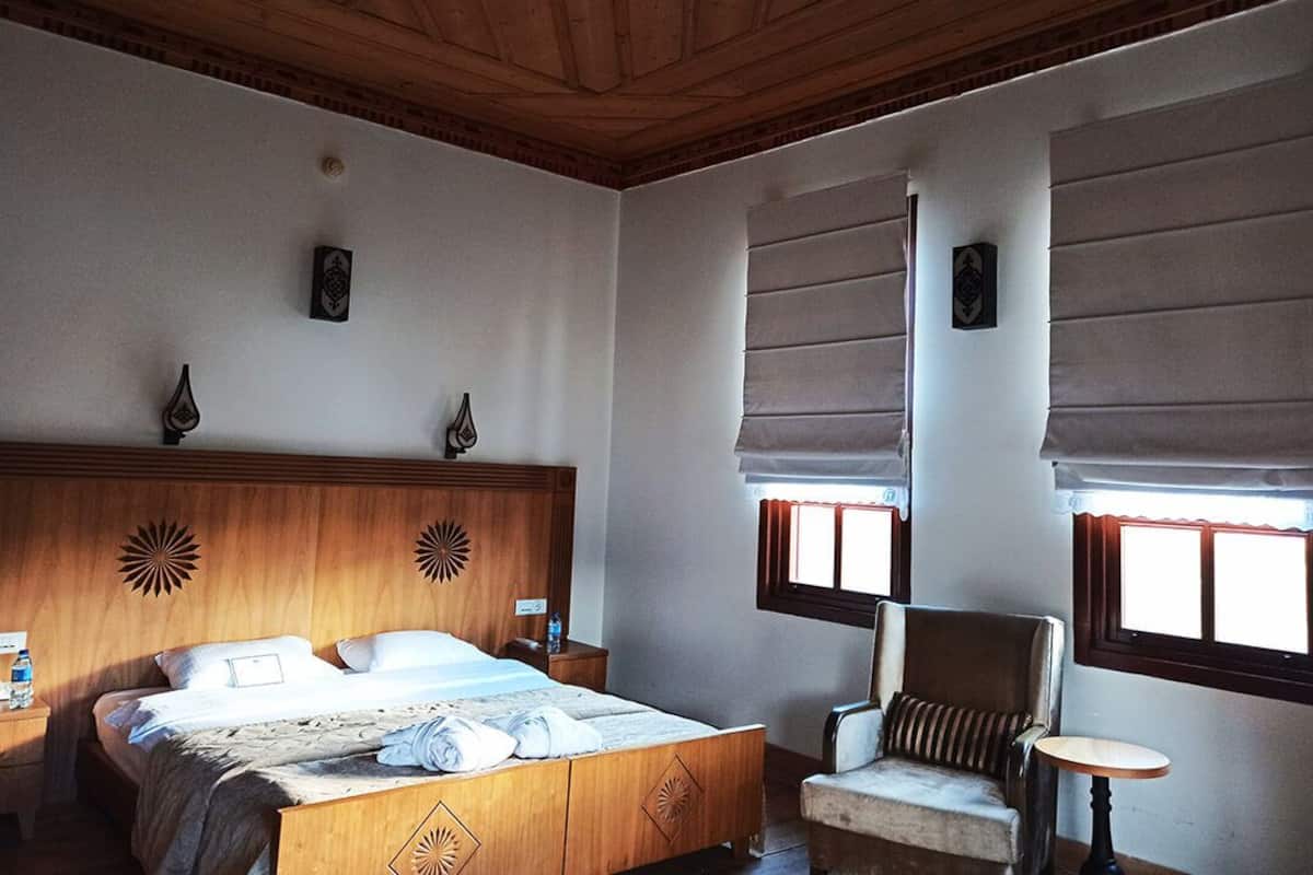 Camera (Mansion) | Biancheria da letto di alta qualità, minibar, una cassaforte in camera