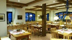 Restaurant - Berghotel Mooshütte (Lohberg)