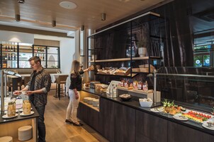 Desayuno buffet incluido todos los días 