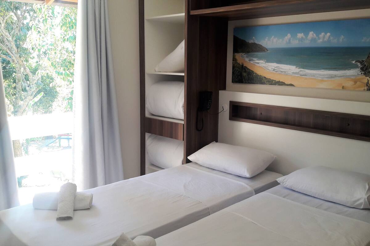 Superior Room, Balcony, Garden View | In-room safe, WiFi (free), bed sheets