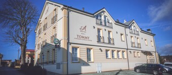 Tommy - Congress & Relax Center