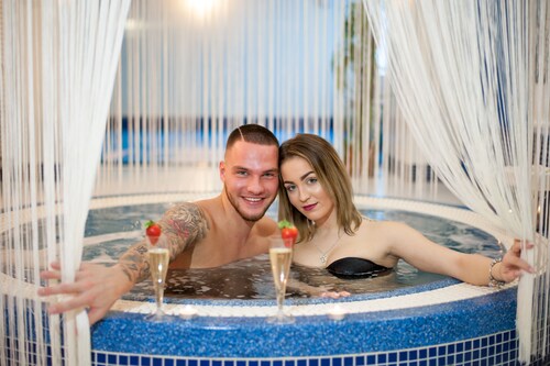 Tommy - Congress & Relax Center