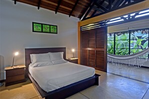 1 bedroom, minibar, in-room safe, iron/ironing board