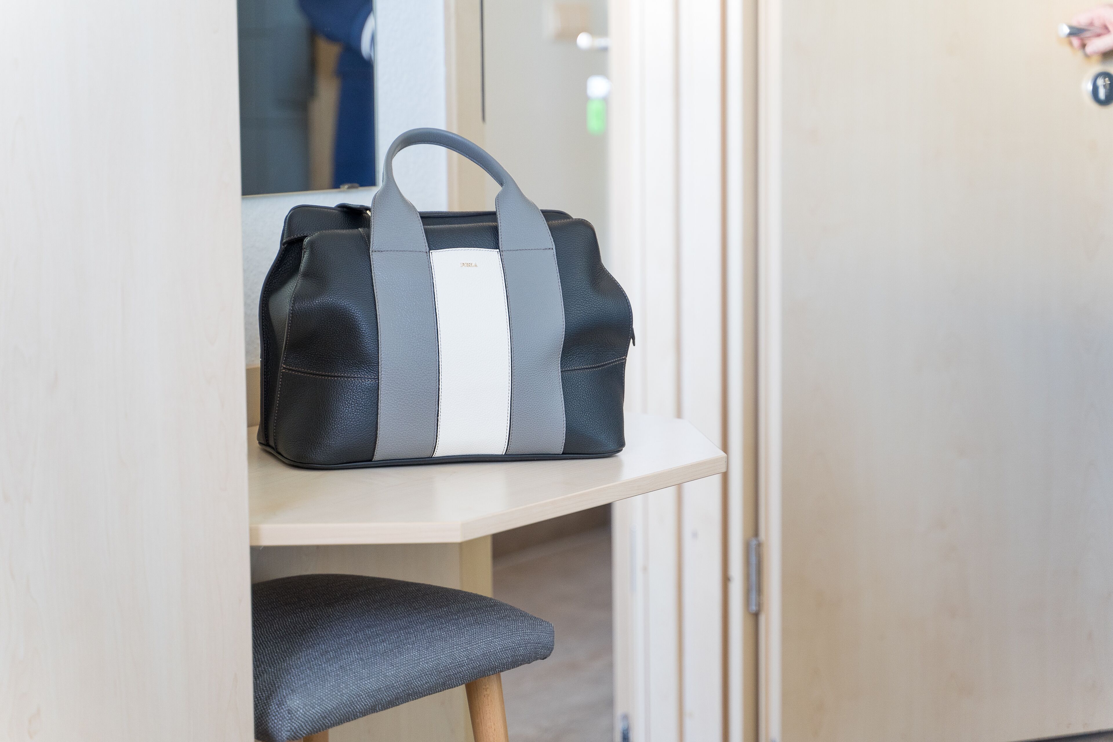 double room | desk, iron/ironing board, free cots/infant beds, free wifi