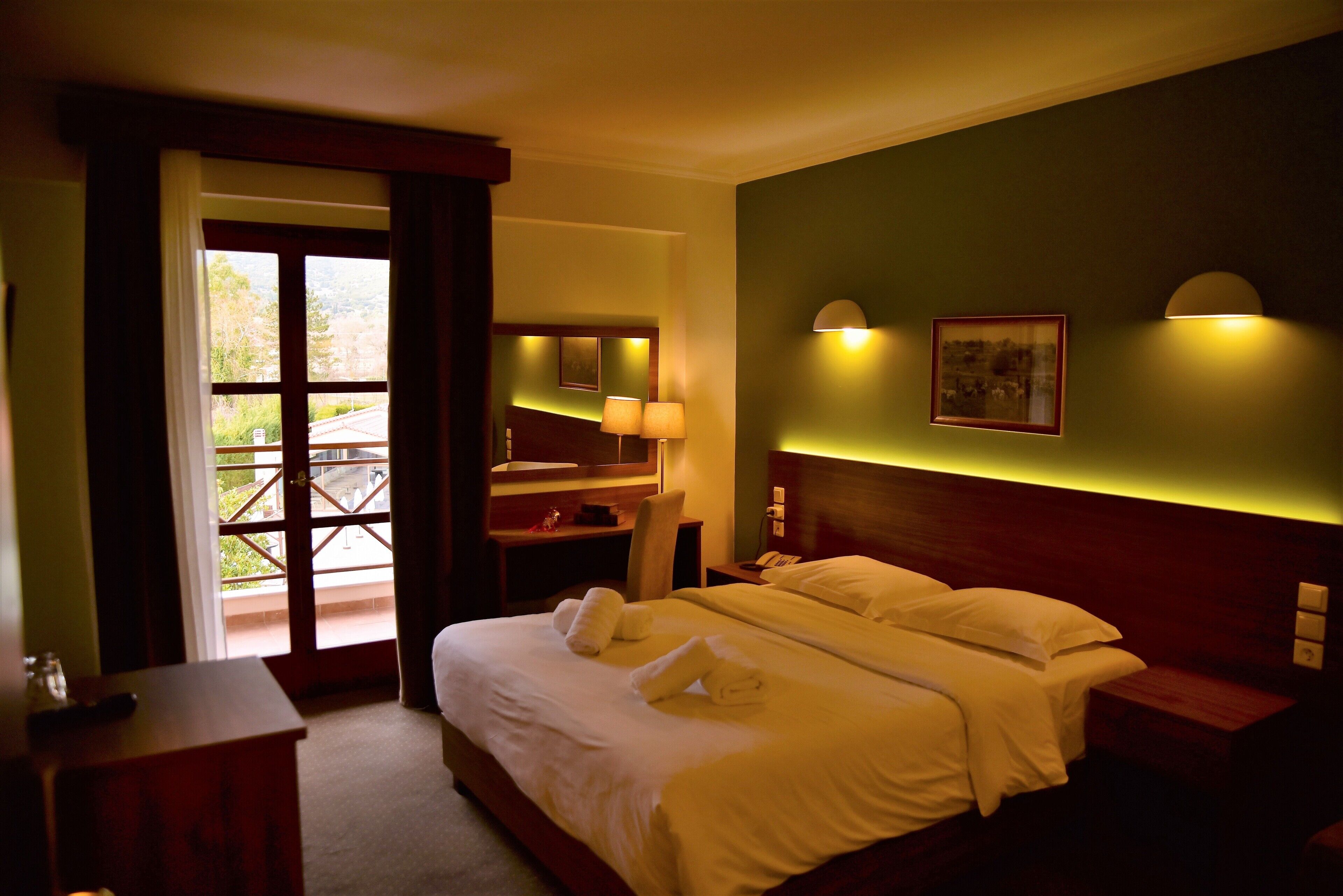 Double or Twin Room | In-room safe, blackout drapes, free cribs/infant beds, free WiFi