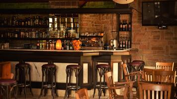 Bar (in der Unterkunft)