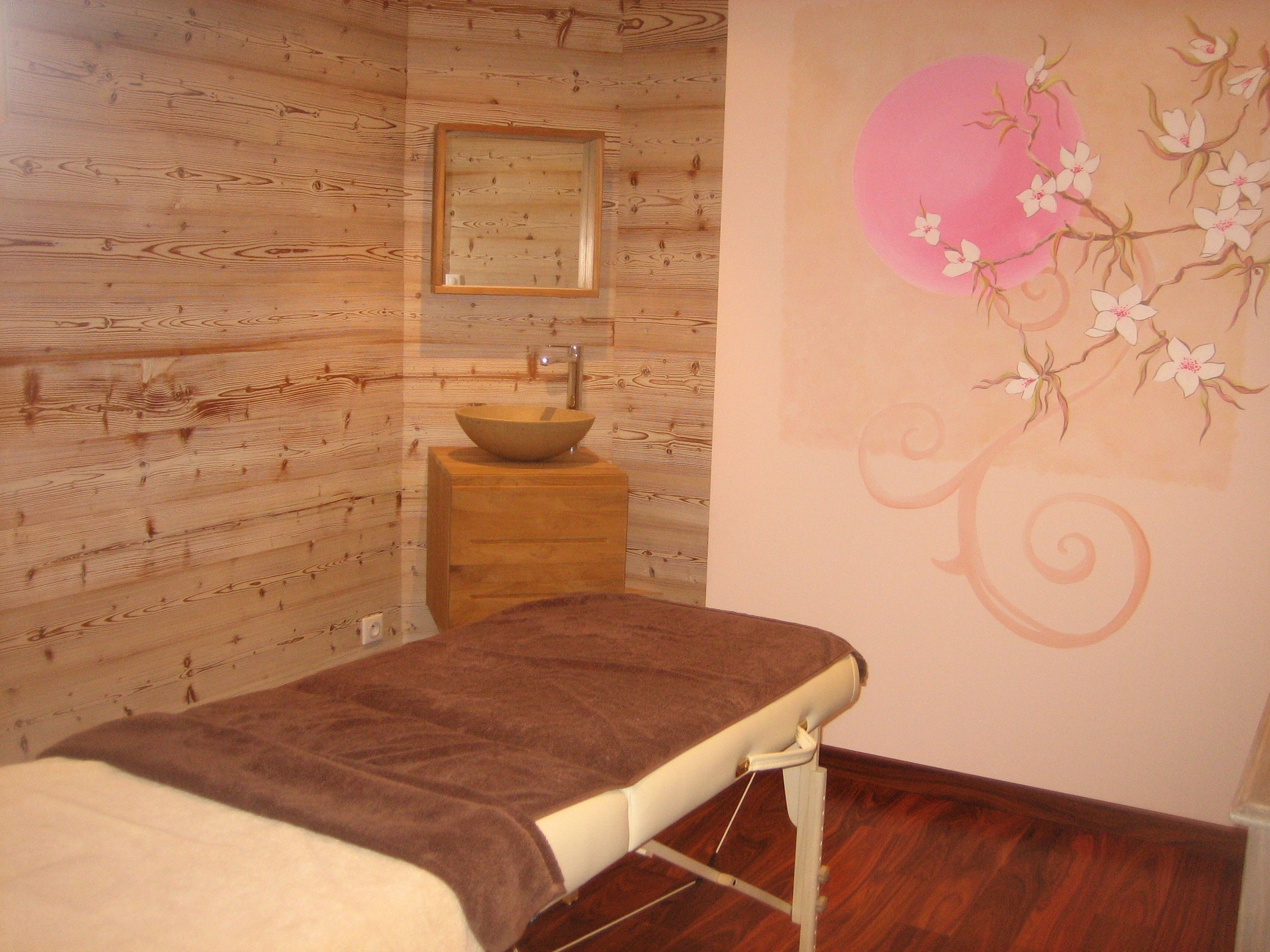 massage/treatment rooms