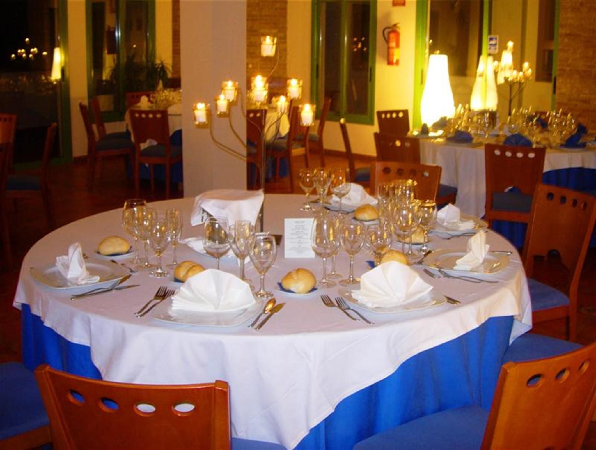 breakfast and dinner served, mediterranean cuisine