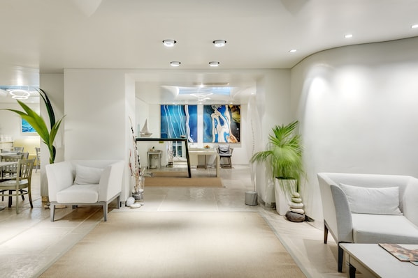 Lobby lounge - Kouros Art Hotel - Adults Only (Naxos)