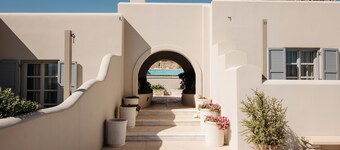 Kouros Art Hotel - Adults Only