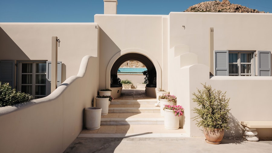 Kouros Art Hotel - Adults Only