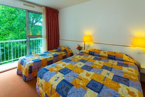 Desk, soundproofing, iron/ironing board, free cots/infant beds