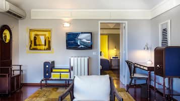 Premium bedding, Select Comfort beds, minibar, in-room safe