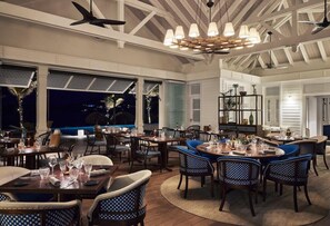2 restaurants, breakfast, lunch, dinner served; French cuisine - Le Guanahani (St. Barthelemy)