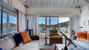 Ropa de cama de alta calidad, colchones Select Comfort y minibar