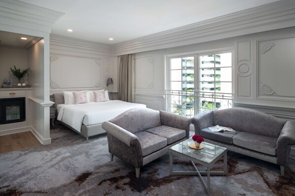 Biancheria da letto di alta qualità, materassi Select Comfort, minibar