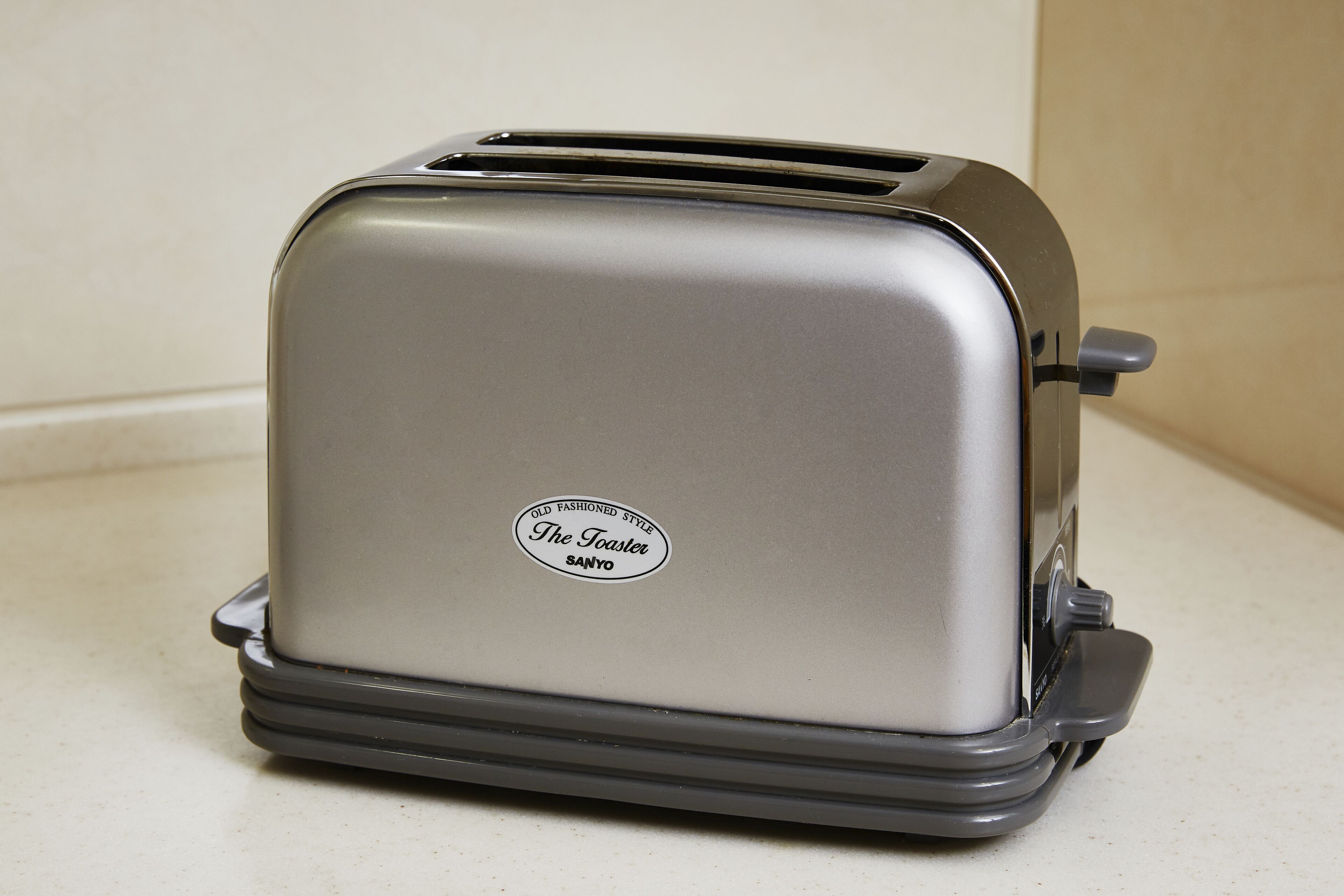 fridge, microwave, stovetop, electric kettle