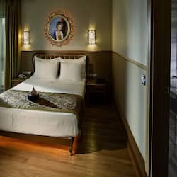 Deluxe Double Room with Hamam Concept | 1 개의 침실, 고급 침구, 미니바, 객실 내 금고