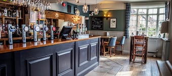 The White Hart by Chef and Brewer Collection