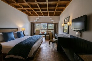 Duplex Room | Literie de qualité, lit avec matelas Select Comfort, coffre-fort, bureau