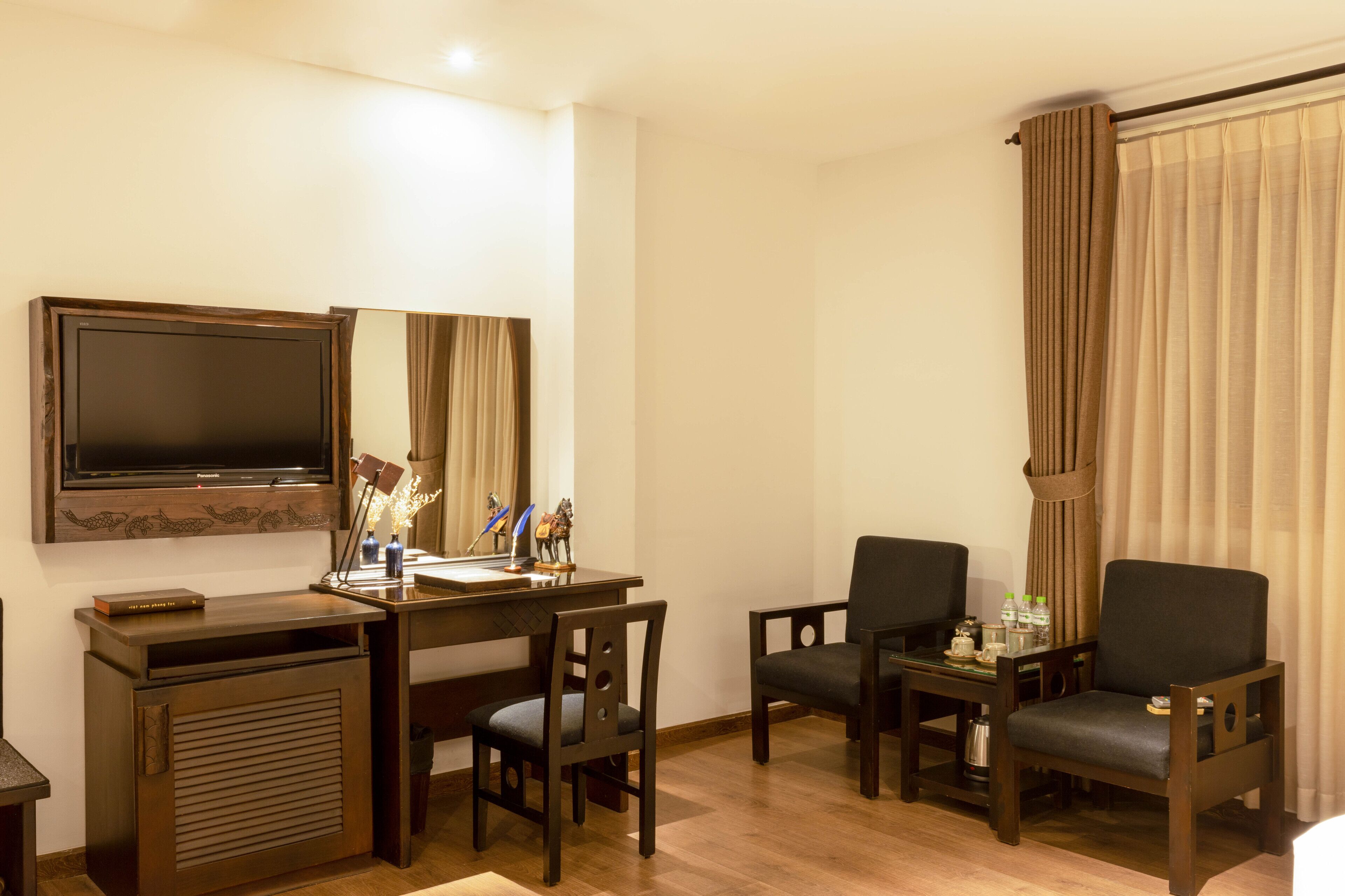family triple room | 1 bedroom, minibar, in-room safe, desk