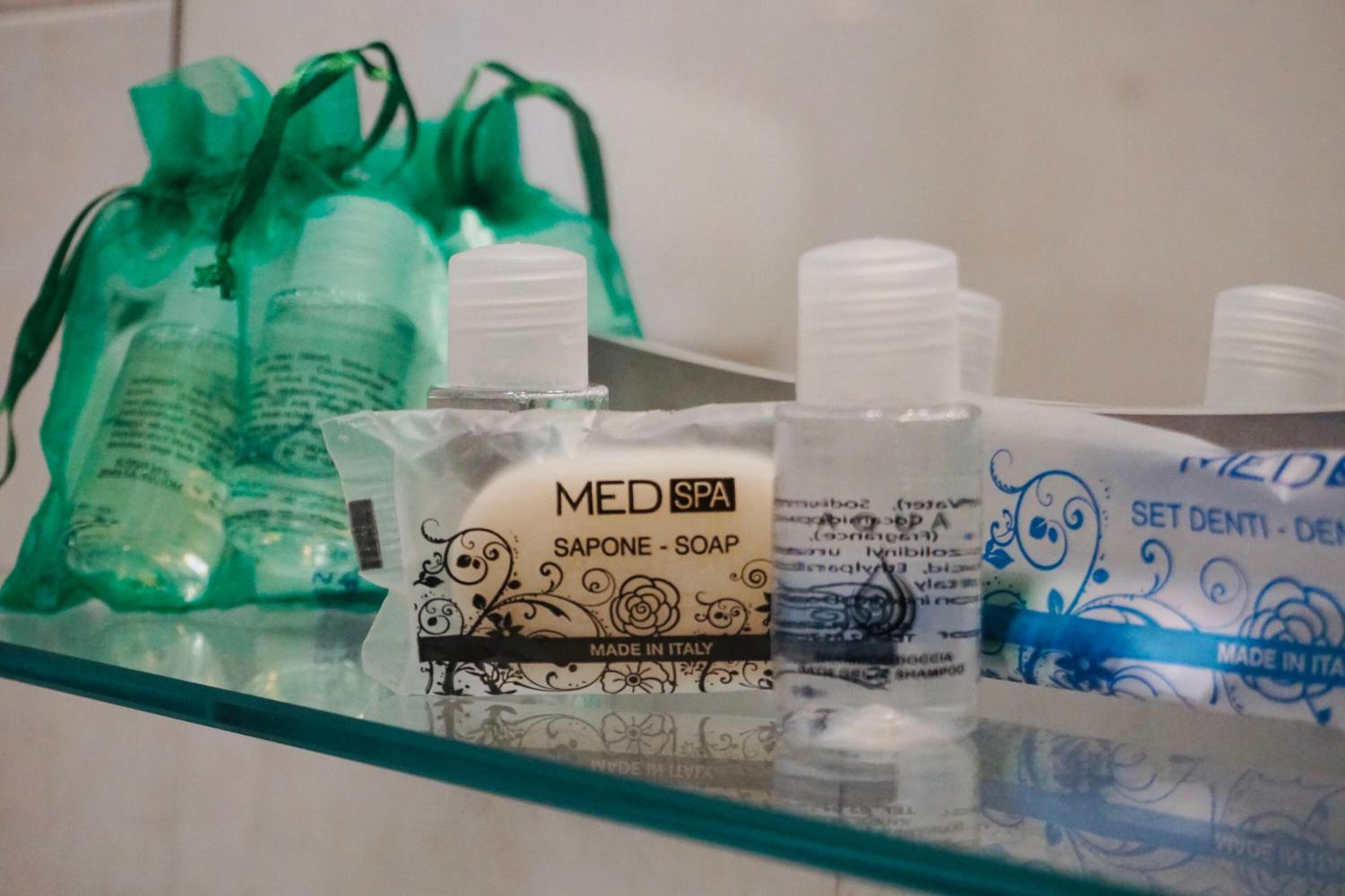 rainfall showerhead, hair dryer, bidet