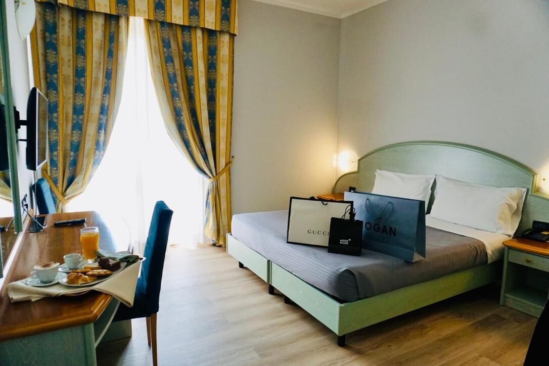 1 bedroom, minibar, in-room safe, desk