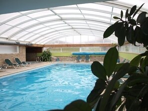 Una piscina techada