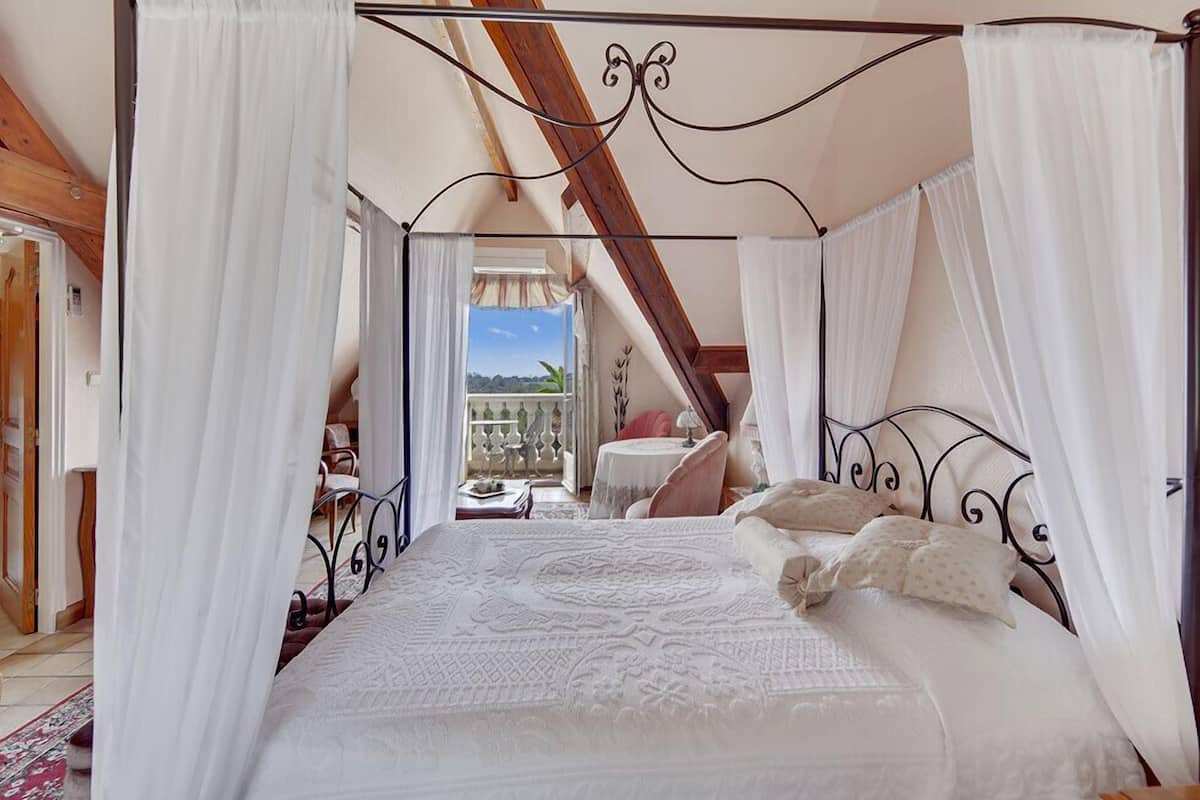 Familie vierpersoonskamer, balkon, uitzicht op zee (420) | 1 slaapkamer, luxe beddengoed, een kluis op de kamer