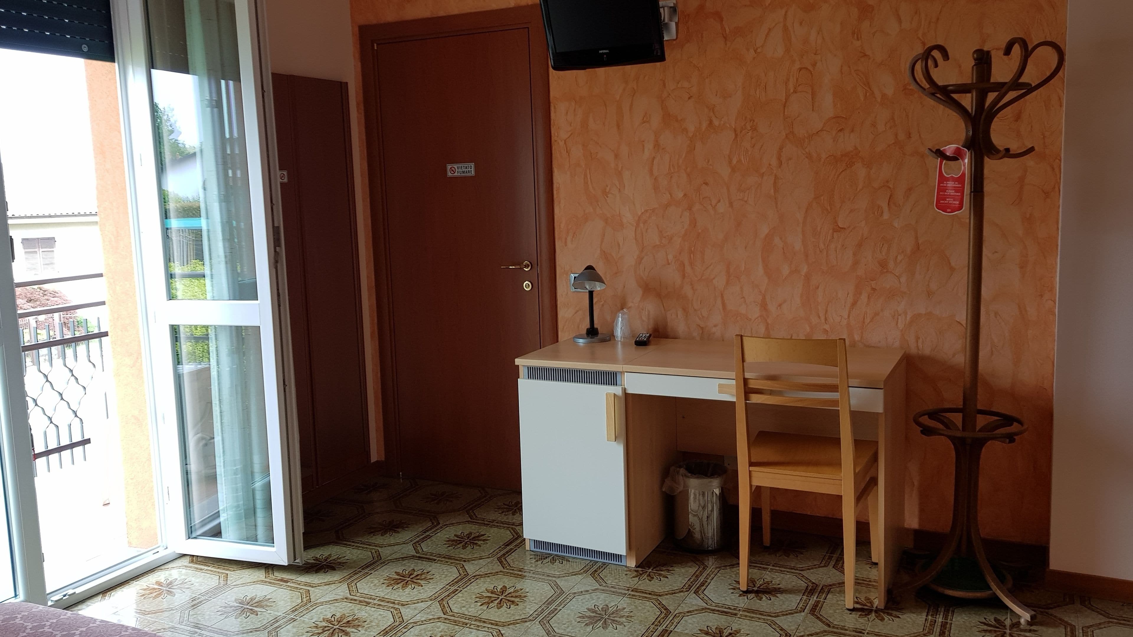 triple room | 1 bedroom, premium bedding, minibar, in-room safe