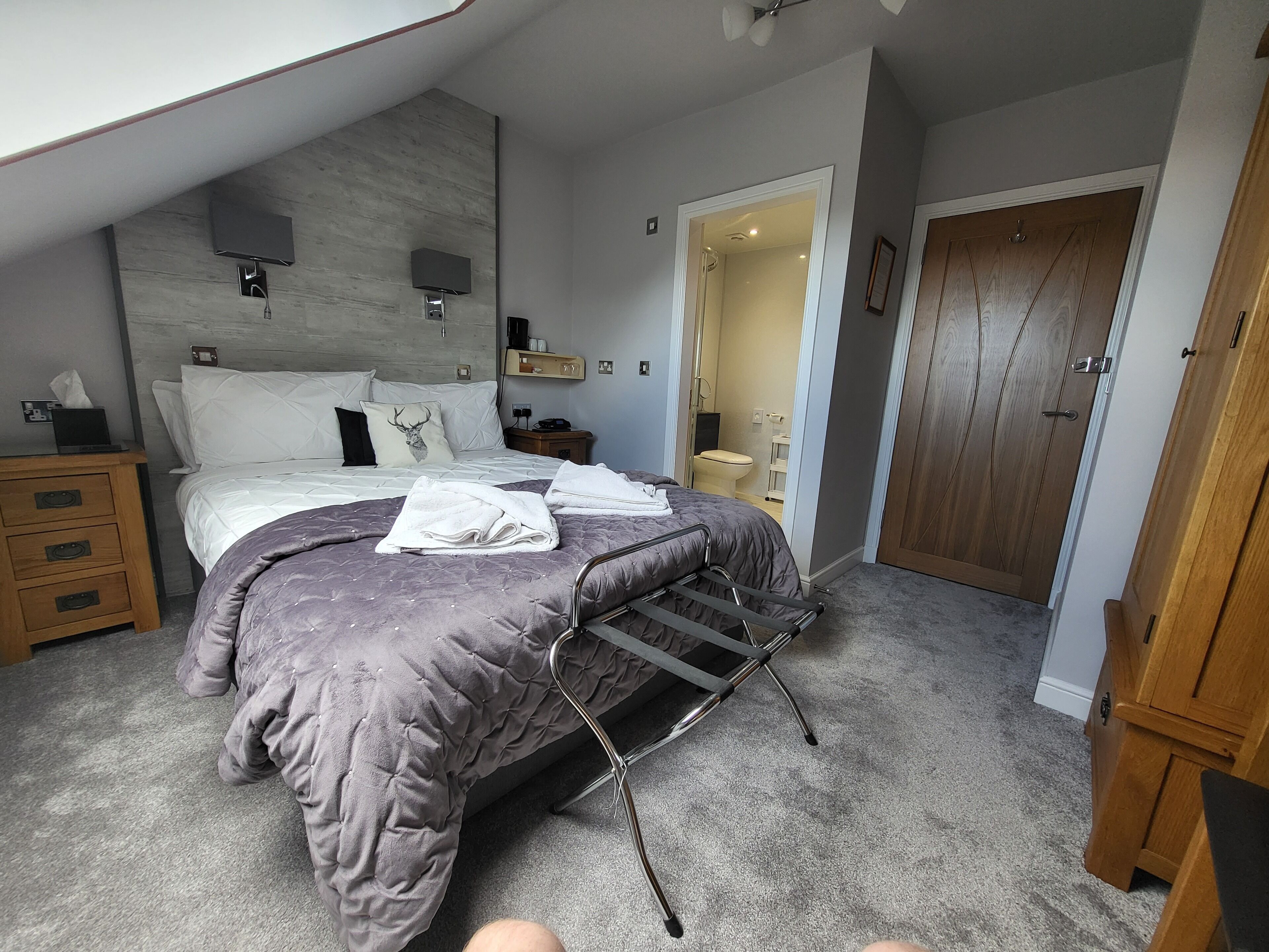 Photo - Lauderville guest house