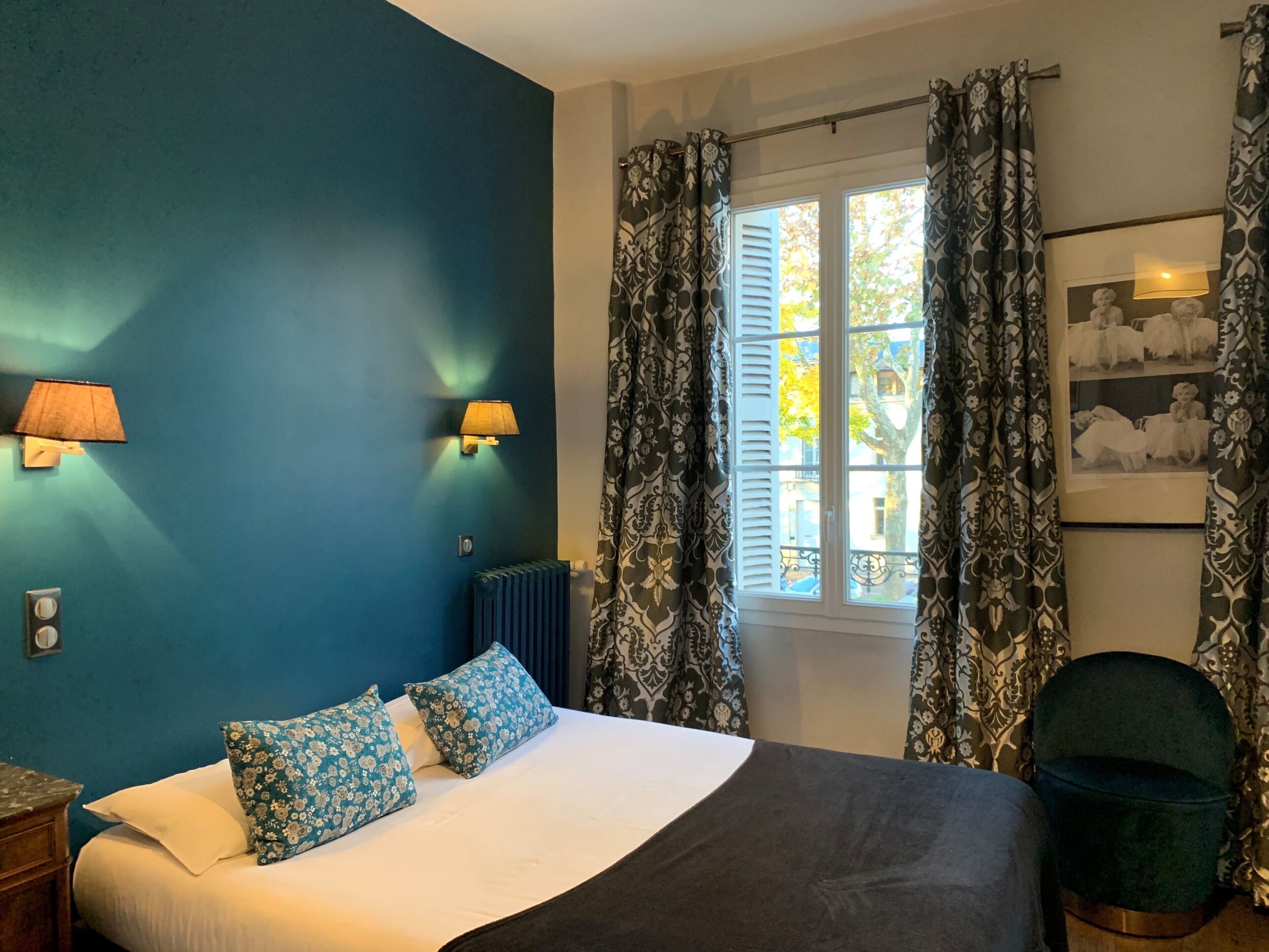 comfort quadruple room | individually decorated, individually furnished, desk, blackout curtains