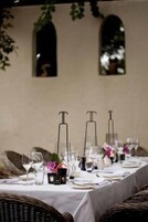 Se sirven desayunos, almuerzos y cenas; cocina internacional