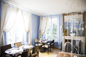 Restaurant - Maison d'Hôtes Stella Cadente (Provins)