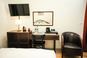 Standard Double Room | Down comforters, Select Comfort beds, in-room safe, desk