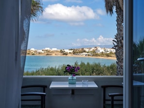 Studio, Kitchenette, Sea View | Egyptian cotton sheets, premium bedding, in-room safe, soundproofing - Kalypso Hotel (Paros)