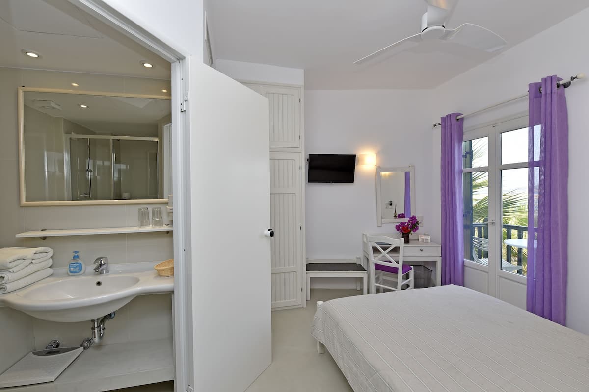 1 bedroom, egyptian cotton sheets, premium bedding, in-room safe