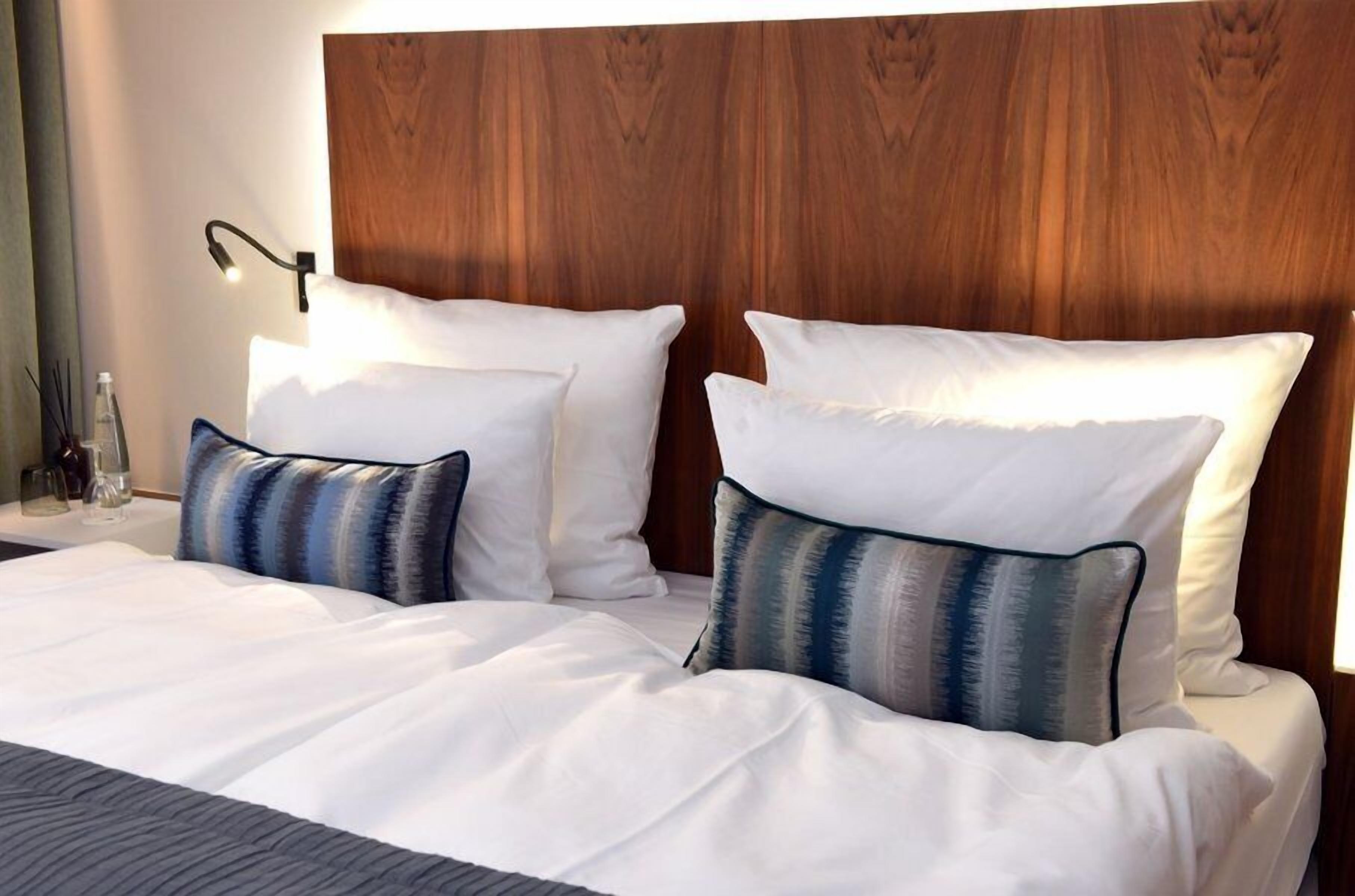 studio | egyptian cotton sheets, premium bedding, minibar, in-room safe